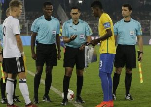Η Μπαρτσελόνα παίρνει τον 19χρονο Βραζιλιάνο στόπερ Βιτάο