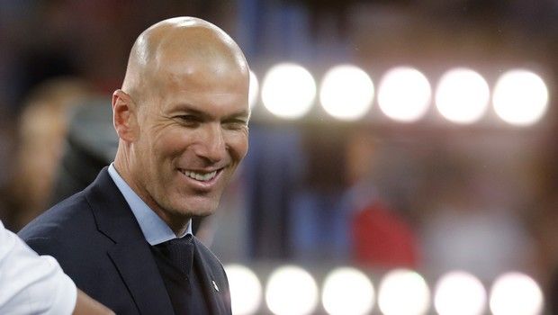Κορωνοϊός: Ο Ζιντάν δεν ξεχνάει την καταγωγή του και στέλνει βοήθεια στην Αλγερία