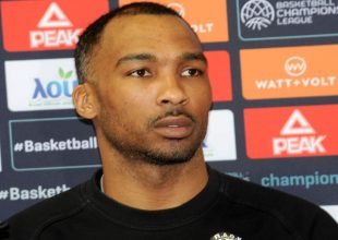 Γκος: «Πόσες φορές έχουμε χάσει από την ΑΕΚ;»