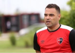 Ανέλαβε την Νιούελς Ολντ Μπόις ο Ντούσερ