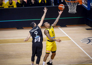 Θίοντορ: «Χρειάζομαι μια απάντηση για τα playoffs σήμερα…»