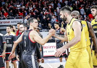 Σάκοτα: «Θα παίξουμε για τη… ζωή μας»