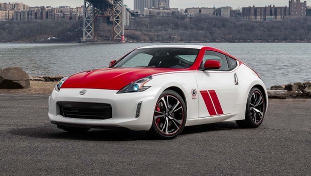Πανίσχυρο και πανέμορφο το επειτειακό Nissan 370Z