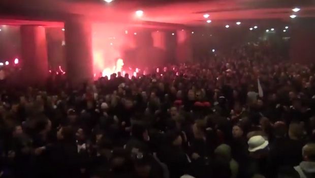 Άγιαξ: Τρελοί πανηγυρισμοί από τους οπαδούς του Αίαντα
