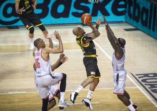 «Αντίδραση» με Λαύριο η Βασίλισσα