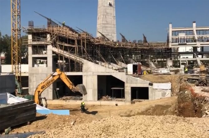 Αρκετό σκάψιμο και σήμερα στο Νότιο πέταλο!
