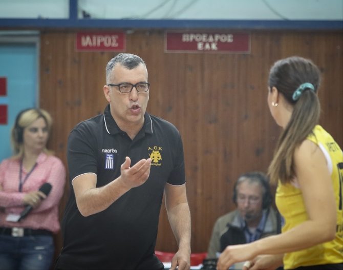 To παρασκήνιο της παραίτησης Αποστολογιωργάκη