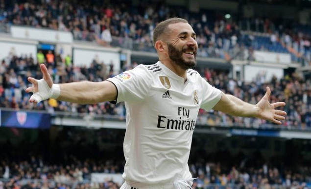 Ολά: “Η Γιουνάιτεντ είχε κάνει υψηλότερη προσφορά, αλλά ο Μπενζεμά ήθελε Ρεάλ” Ολά: “Η Γιουνάιτεντ είχε κάνει υψηλότερη προσφορά, αλλά ο Μπενζεμά ήθελε Ρεάλ”