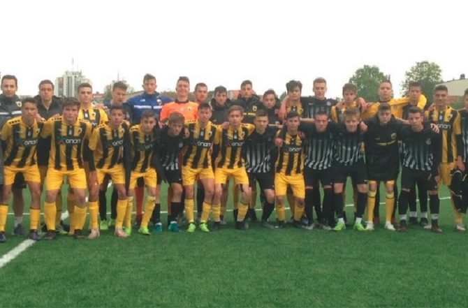 Ήττα με… ψηλά τo κεφάλι από την Παρτιζάν η AEK Κ16