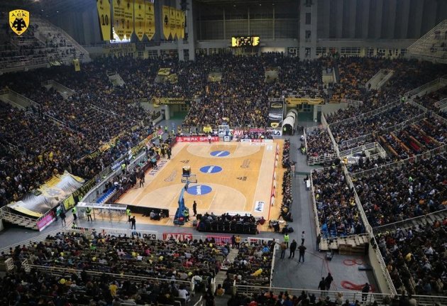 Γεμάτο ΟΑΚΑ στην τελευταία παράσταση της χρονιάς!