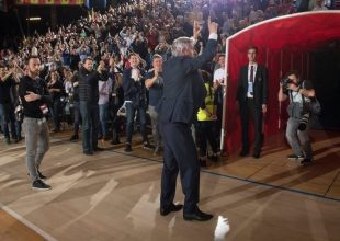 Πέσιτς: «Ο Αταμάν πάντα όταν χάνει, τα ίδια λέει»