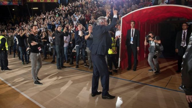 Πέσιτς: «Ο Αταμάν πάντα όταν χάνει, τα ίδια λέει»