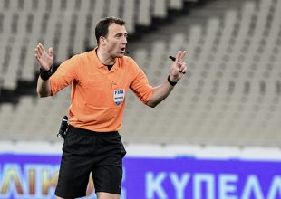 Απίστευτο παρασκήνιο του τελικού Κυπέλλου: «Άλλαξαν ρόλοι οι τρεις διαιτητές του αγώνα»