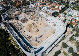 Εργασίες και σήμερα (08/06) στην Αγιά Σοφιά! (VIDEO)