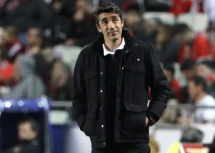 Ο προπονητής της Μπενφίκα ζήτησε από τους οπαδούς να μαζέψουν τα σκουπίδια