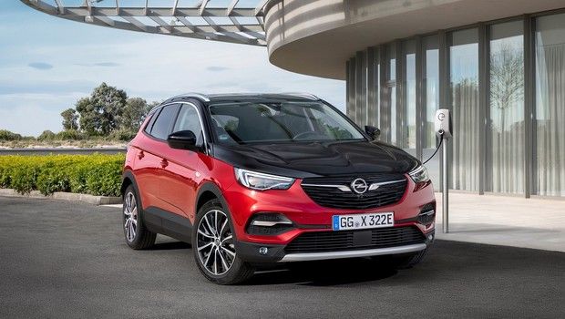 Γεγονός το πρώτο υβριδικό-ηλεκτρικό Opel