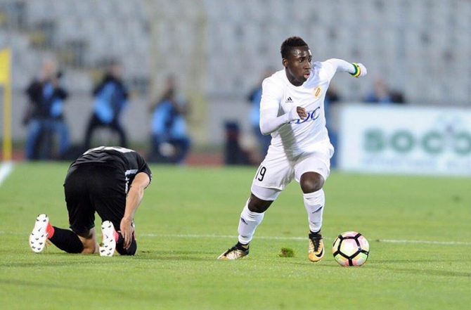 Κοιτάει και Ογιούσου Κοιτάει και Ογιούσου