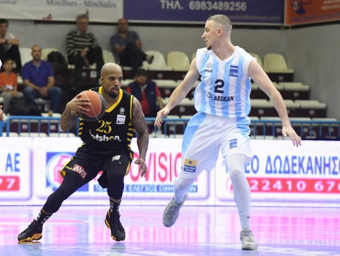 Θίοντορ: «Έχουμε πολύ καλή ομάδα, μπορούμε στα πλέι οφ»