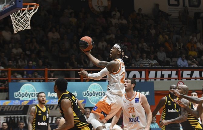 Καμία σοβαρότητα Καμία σοβαρότητα