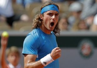 Τσιτσιπάς: Προκρίθηκε στους “16” του Roland Garros