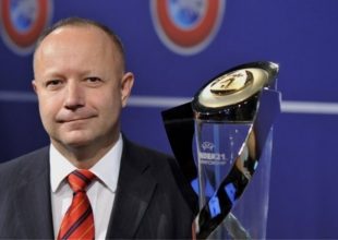 Φούσεκ: «Παραμένει ακόμα ένα χρόνο ο Περέιρα»