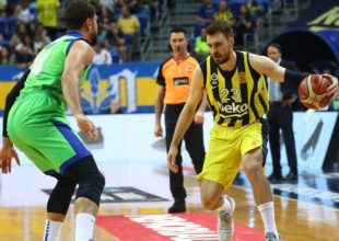 Φενέρμπαχτσε – Τόφας 102-68