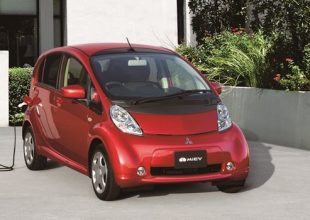10 χρόνια ηλεκτρικά Mitsubishi