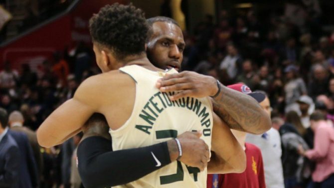 Λέικερς και Μπακς, φαβορί για τον τίτλο στο NBA του χρόνου