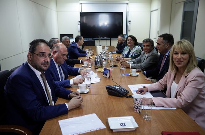 Έπεσαν οι υπογραφές για τα 20 εκατ. ευρώ της «Αγιά Σοφιάς» (VIDEO)