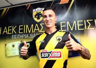 «Τώρα είναι επίσημο, χαίρομαι που είμαι πίσω στην οικογένεια μου!»