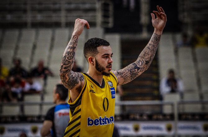 Γιορκ: «Μόνο νίκη στο game 4»