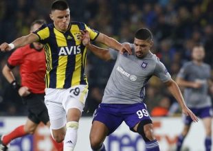 Νάπολι: Έκλεισε το διάδοχο του Ντιαβαρά