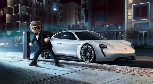 Η νέα ηλεκτρική Porsche παίζει με… Playmobil
