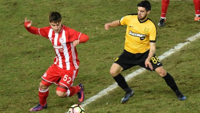 Ανάκογλου: «Ευχαριστώ κόσμο και ομάδα»