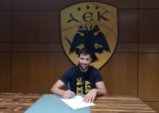 Γκίκας: «Στόχος όλων ένας τίτλος με την ΑΕΚ!»