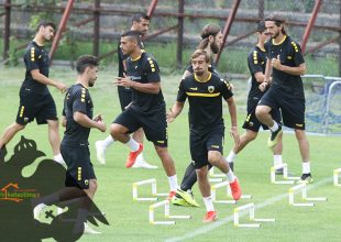 Το μενού είχε και… αερόβιες ασκήσεις! (VIDEO)