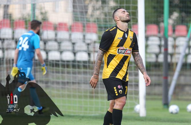 Ατομικό ο Μπακάκης, αποφόρτιση για δυο