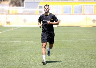 Φωτογραφίες απ’ την πρώτη προπόνηση του Ολιβέιρα