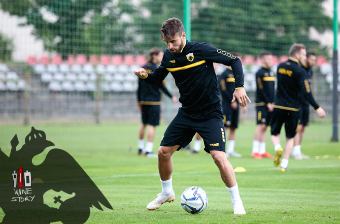 Έγινε της… «κυκλοφορίας της μπάλας»!