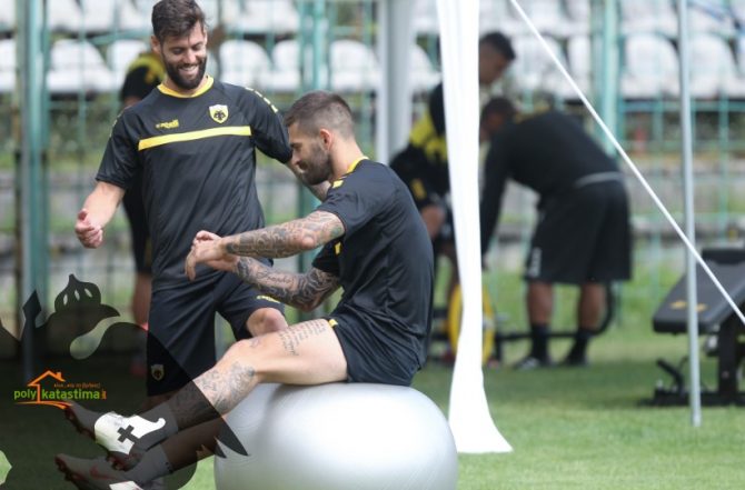 Τα… φιλάκια του Λιβάγια και το πειραχτήρι Σιμάο (VIDEO)