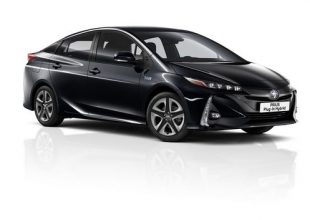 Αυτό είναι το νέο Toyota Prius Plug-in Hybrid