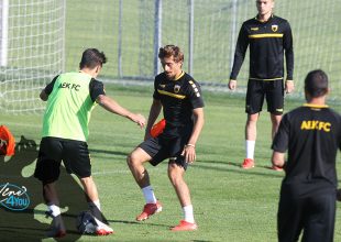 Είχε και κορόιδο το μενού!