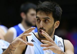 Ο Καμπάτσο στο πλευρό της Αργεντινής που αποκλείστηκε για τις… φανέλες