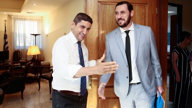 Ο Αυγενάκης τα λέει με Φούσεκ, Γραμμένο και Λυσάνδρου για τις αλλαγές στον ΚΑΠ