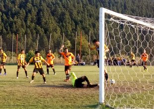 7 γκολ σε φιλικό η ΑΕΚ!