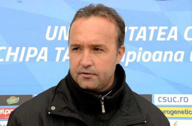 Προπονητής Κραϊόβα: «Δεν φοβόμαστε την ΑΕΚ»
