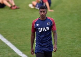 «Ενδιαφέρεται η ΑΕΚ για τον Μιγκέλ Αραούχο»