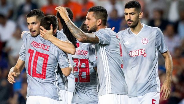 Στη λίστα του Ολυμπιακού για το Champions League οι Μπενζιά, Λοβέρα, Γκασπάρ