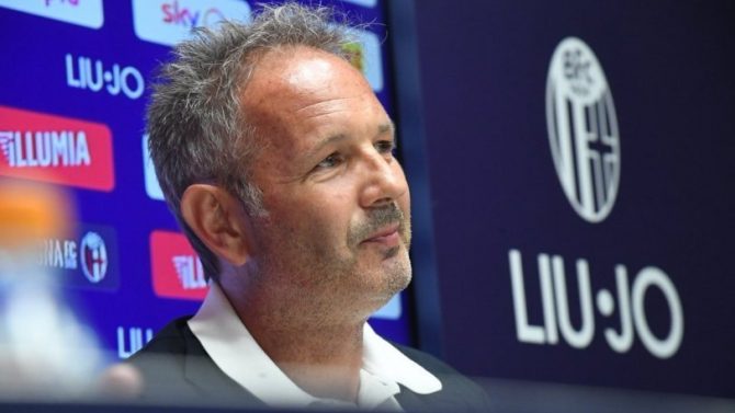 Μιχαΐλοβιτς: Συνδυάζει χημειοθεραπείες και… δουλειά!