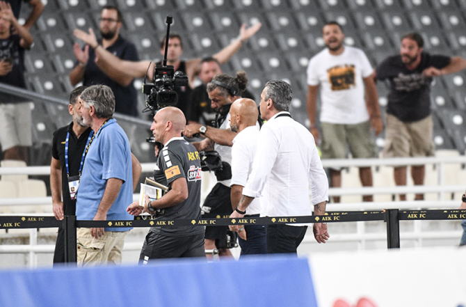 Καμία επικοινωνία με… «Λύμπε» – Τελειώνει και τυπικά ο Καρντόσο